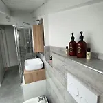 Free Parking Tiny House Wifi Netflix 15 Minuti Dal Duomo Apartament Mediolan
