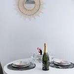 Free Parking Tiny House Wifi Netflix 15 Minuti Dal Duomo Apartament