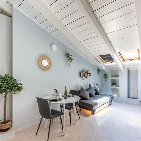 Free Parking Tiny House Wifi Netflix 15 Minuti Dal Duomo Apartment *