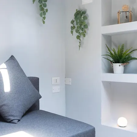 Apartment Free Parking Tiny House Wifi Netflix 15 Minuti Dal Duomo *